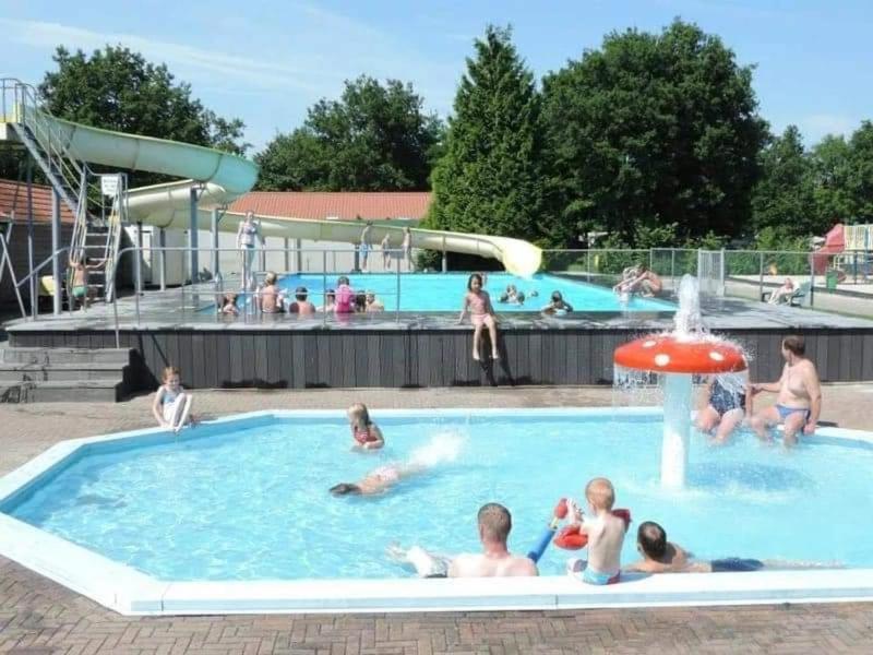 Stacaravan Huren In Het Hart Van Bosrijk Drenthe Op Recreatiepark De Tien Heugten Schoonloo ภายนอก รูปภาพ